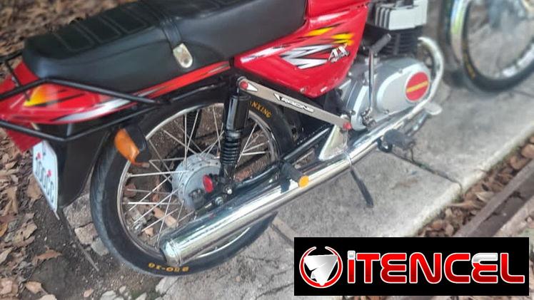 EN VENTA MOTO D COMBUSTIÓN AX100