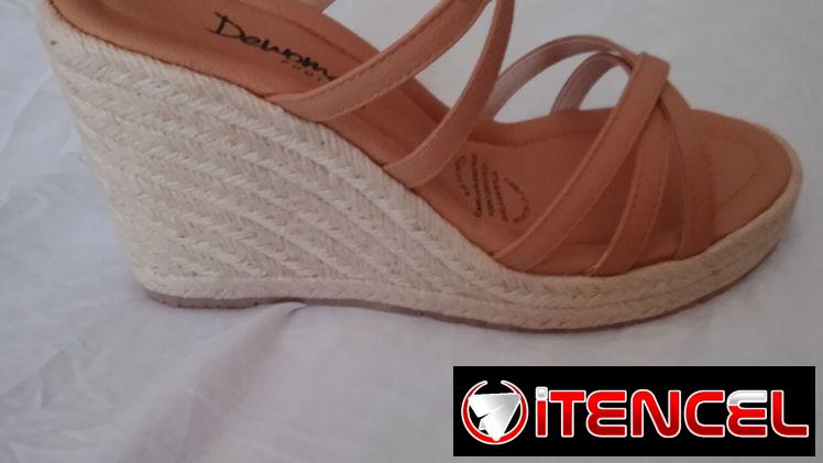 Ropa de bebe y otros