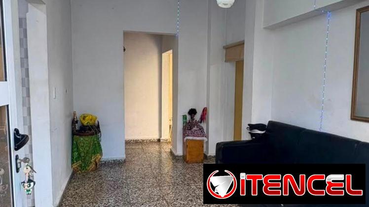 Casa semi-independiente ubicada en la calle 60 cerca a 31