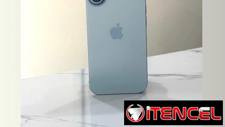 iPhone 17