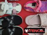 Chancletas y sandalias para niñas