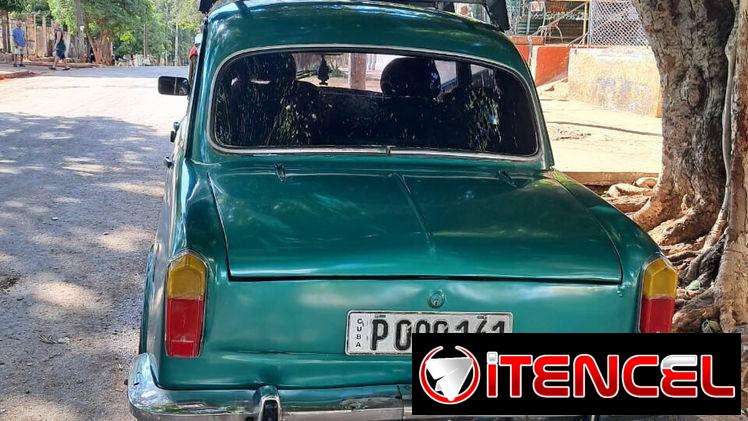 Fiat 1100 mecánica de lada, caja 5ta de lada, salón de tico con pizarra de tico
