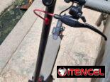 ¡Basta de caminar y de gastar en gasolina! 🛴💨 ​Se vende este potente patinete eléctrico, ideal para comerte las calles