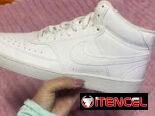 Tenis originales marca Nike botas número 44