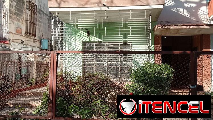 RENTA APTO. INDEPENDIENTE EN VEDADO 250 USD