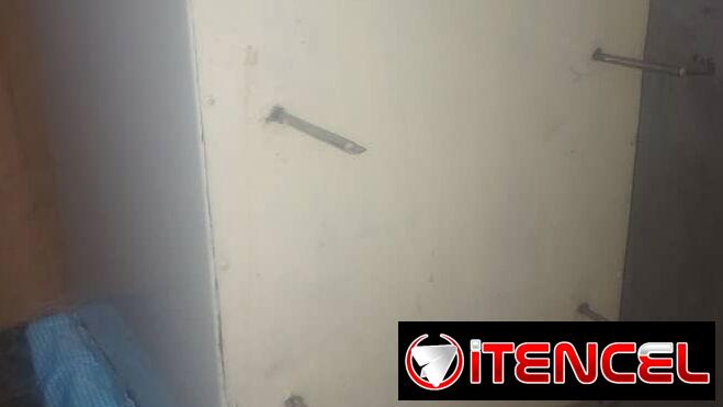 Vendo Horno eléctrico criollo. en buen estado con sus dos resistencias  una arriba y otra debajo y cable conector.