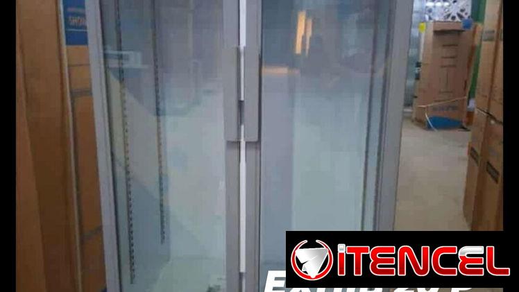 NEVERA EXHIBIDORA DOBLE 20 PIES