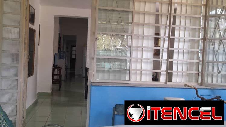 Vendo o permuto casa independiente en Playa