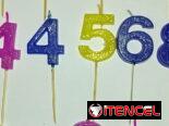 Venta de velitas de cumpleaños artesanales.
