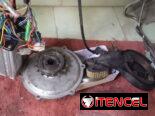 PARA LOS MECANICOS Y LOS QUE QUIEREN ARMARSE DE UNA BICI ELECTRICA VENDO UNA DE USO QUE TIENE EL MOTOR QUEMADO