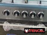 Se venden cosinas nuevas en caja con horno