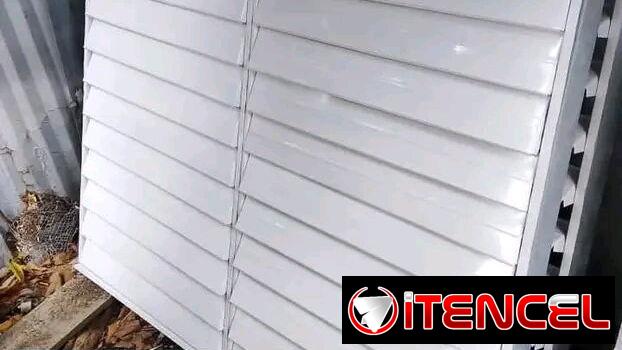 Se ofertan ventanas galvanizadas esmaltadas en blanco