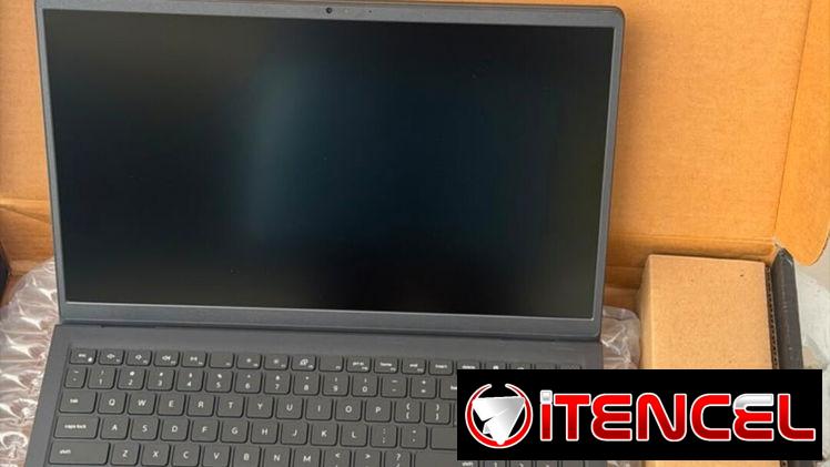 Laptop Dell nueva en caja 📦  Procesador Core i3 100u(15ta generación) 8gb ram ddr5 512gb ultra M2 Pantalla 15,6 pulgada