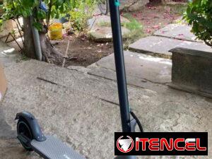 adbe2b2436b184b5a6475fe31024e51c383758dd4cb811a101de7fb660d884f2