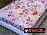 Box Spring y Colchon de espuma.