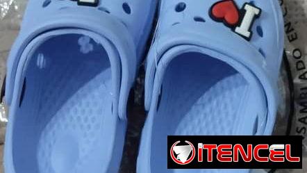 Zapatos para niños NUEVOS