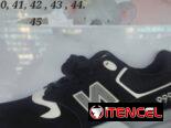Tenis triple A