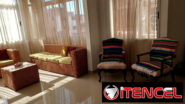 Rento apartamento de 2 dormitorios, en Miramar.