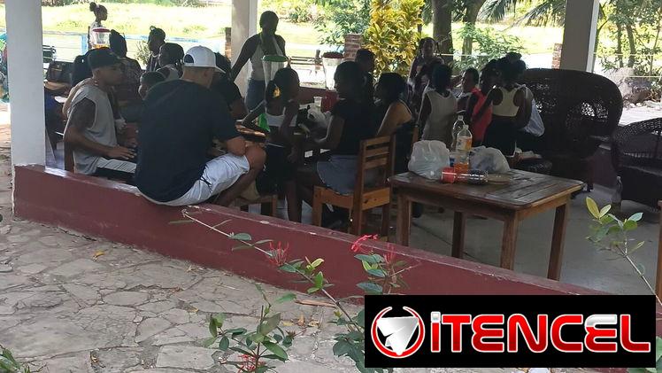Se solicita cocinero de experiencia