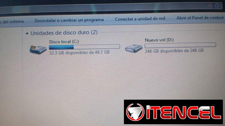 MINI LAPTOP ACER, CON ATOM A 1.60, 4GB DE RAM Y 320 DE DISCO DURO, AL 52843801