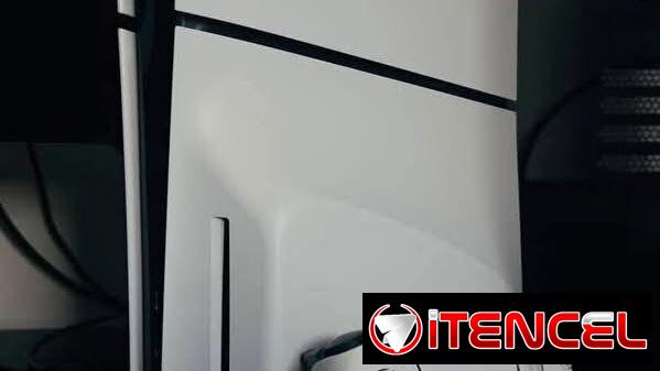 VENDO VIDEOCONSOLA PS5 SLIM LLENO DE JUEGOS PERMANENTES CON UN MANDO LLAMA O ESCRIBE