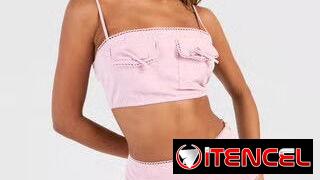 Crop top, blusa corta, camiseta corta. Marcas : Bershka, H&M, Lefties, Zara,Asos Design.