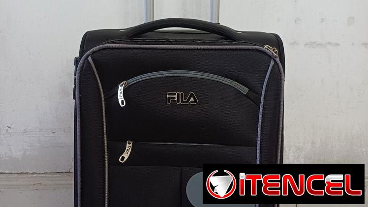 Equipajes maletas de viajes 10 kilos y 32 kilos impecables marca Fila