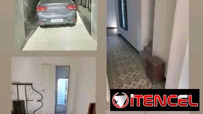 Casa y carro en Santos suarez Moderno