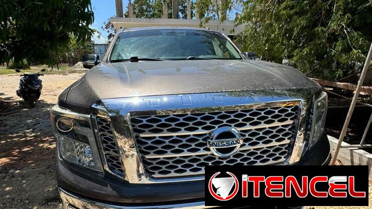 Vendo o negocio Nissan Titán 2018, de gasolina