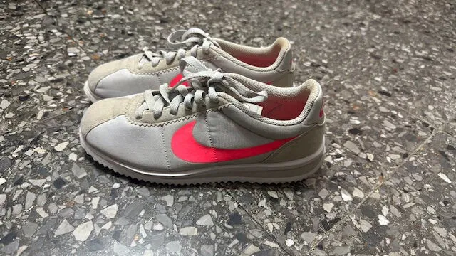 Tenis originales de poco uso #37