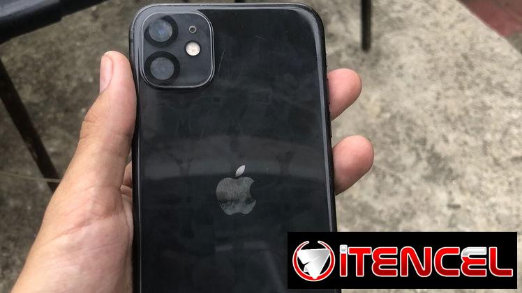 iPhone 11 (128gb)