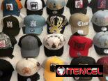 Gorras 20 usd.  También por cantidad.
