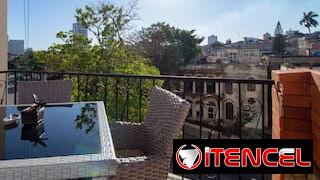 Hermoso apartamento de 2 recámaras, listo para mudarse de inmediato.