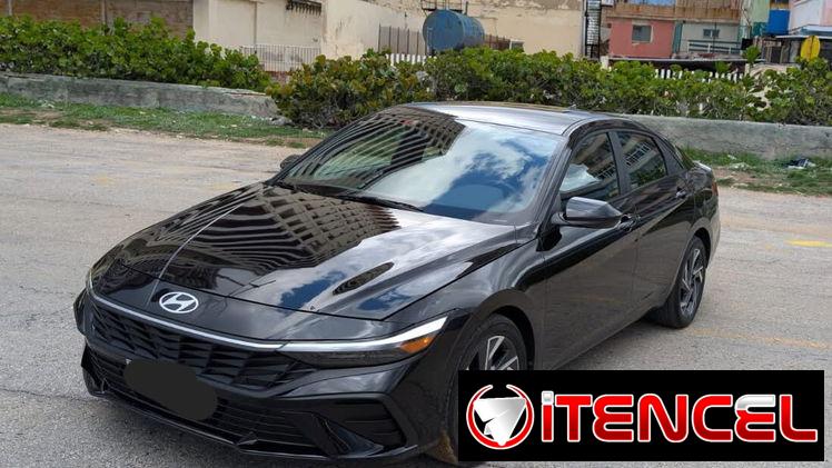 HYUNDAI ELANTRA 2025