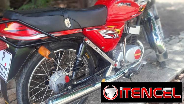 EN VENTA MOTO D COMBUSTIÓN AX100