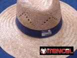 Pamela y sombrero