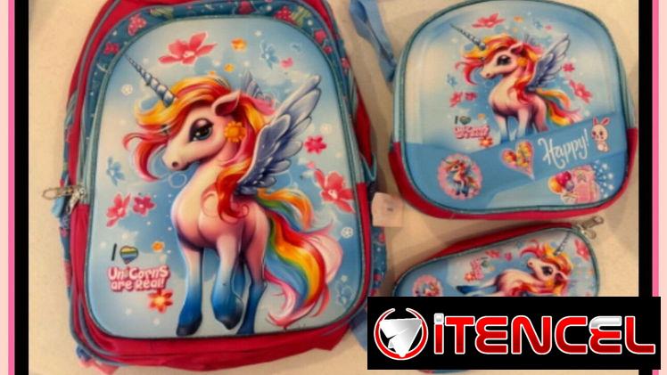 Mochila, merendero térmico y cartuchera