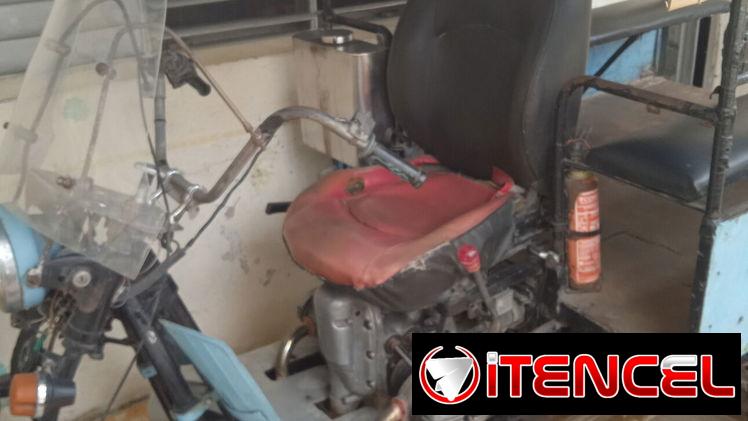 se vende motoneta URAL en 2500 USD con chapa y certificó llamar a 54902220