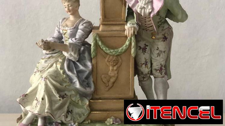 Se vende 4 querubines y una figura de biscuit