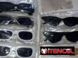 Gafas de moda en venta. VEDADO