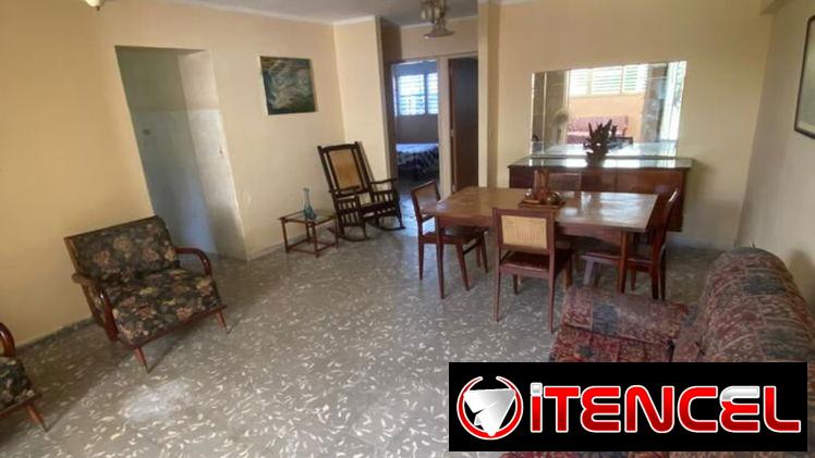 NUEVO VEDADO PRÓXIMO A LA AVENIDA DE BOYEROS Y AL HOTEL TULIPAN APARTAMENTO EN BAJO CON PATIO DE TIERRA