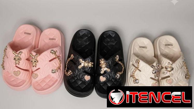 Sandalias de mujer y niñas