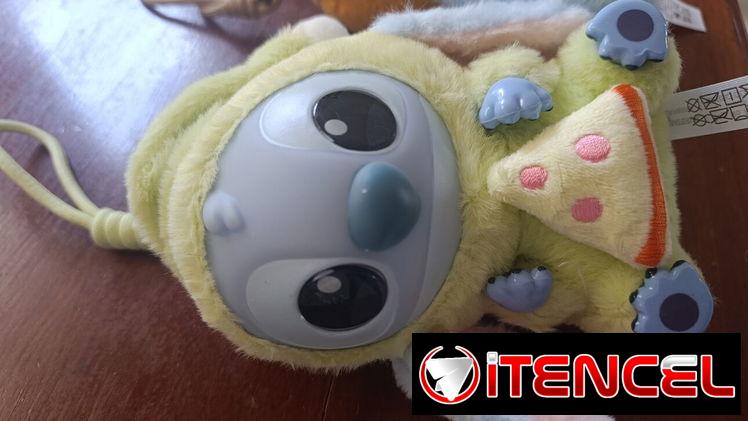 🫓🍕Lindos peluches STICH con su merienda. ~ 20 cm