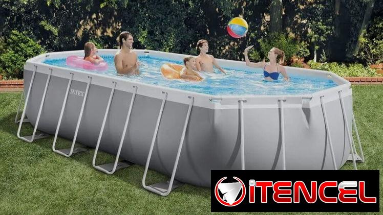 Piscina ovalada
