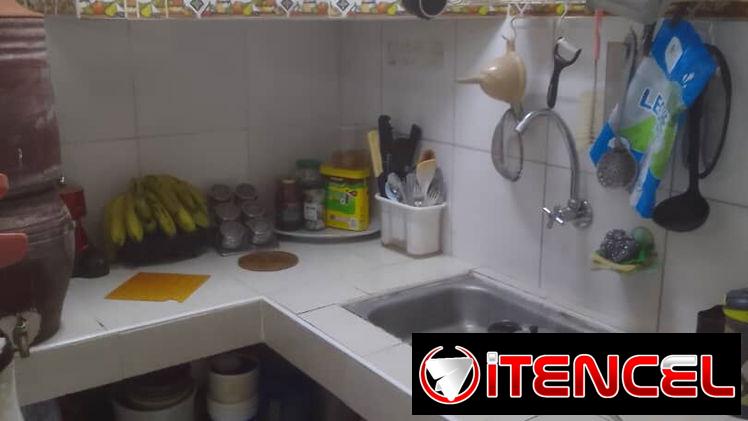 Ref # 57. Rebajaa lindo apto de 2 cuartos todo nuevo en excelente zona de Santos Suárez!!!!