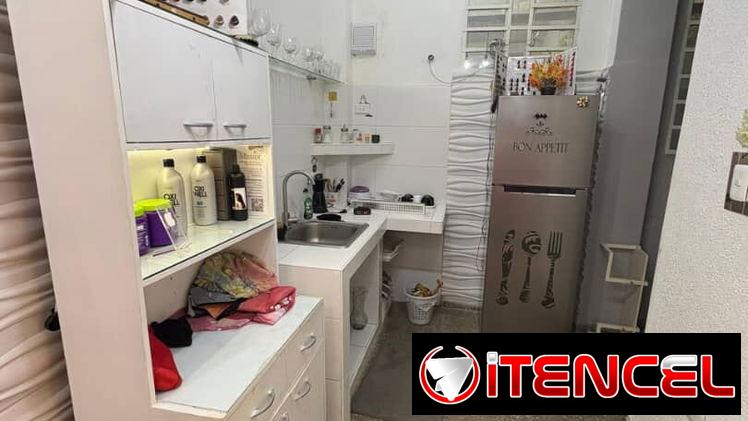 SE VENDE SALON DE BELLEZA– NEGOCIO TOTALMENTE EQUIPADO Y LISTO PARA OPERAR