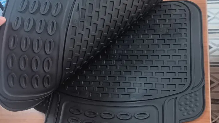 Alfombra carro