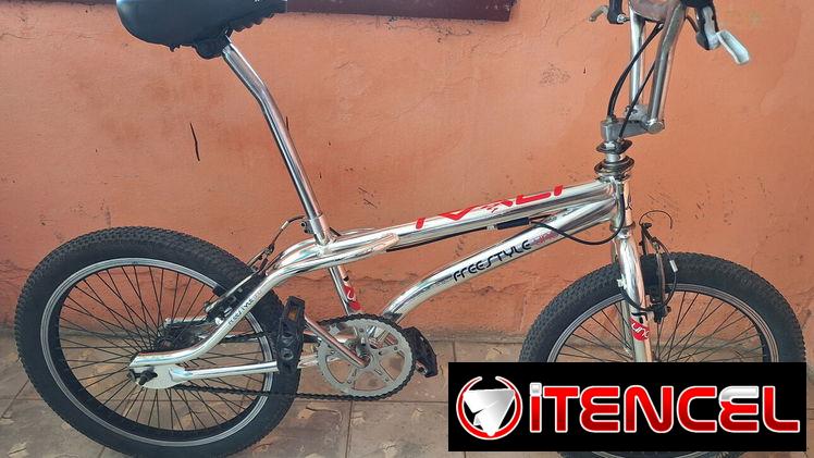 Vendo BMX Raly 20″ muy poco uso
