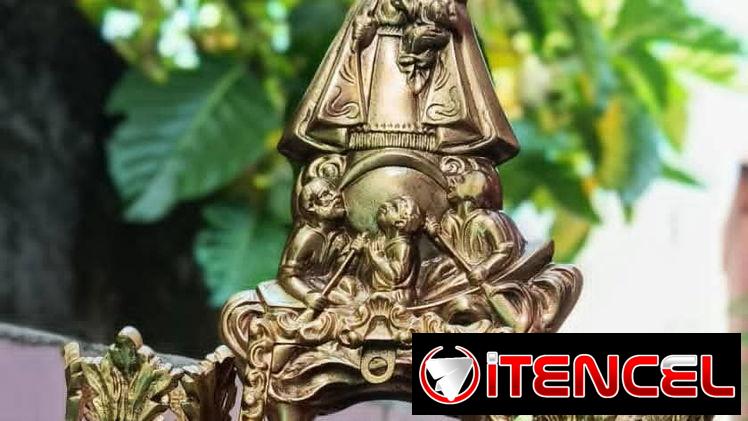 Santísima Caridad del Cobre en Bronce