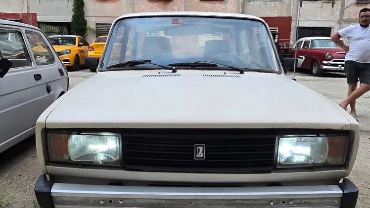 Lada 2105 en venta me ajusto con dinero en mano